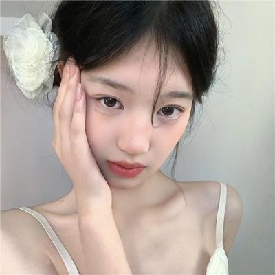 发光的河流